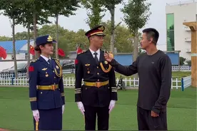 这就是一场震撼升旗仪式背后的故事！ #国旗护卫队的训练日常#升旗仪式