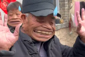 没寻思奶奶还是个明白人来！ #爷爷奶奶 #农村生活 #搞笑 #记录真实生活视频封面