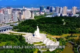 首批“AI公务员”上岗 考公热潮需要冷思考 #互联网资讯 首批视频封面