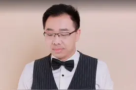 匆匆忙忙多少年头，聚散离别缠绕胸口，多少热泪而流….那誓言的忠应了没有#新歌上线 #音乐分享 #短短几句歌词道出了多少人的心声 #听哭了多少有故事的人