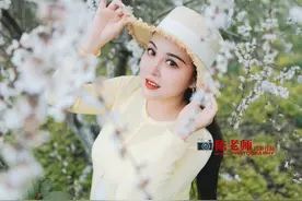 春暖花开的季节，当然要多拍美照啦，拍花教程在此，拿走不谢～#春日赏花 #拍花技巧 #拍照姿势 #拍照 #摄影