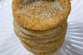 #糯米豆沙饼 家常做法，软糯香甜，好吃到停不下来#美食教程 #外酥里嫩 #软软糯糯香甜可口 #抖音美食 @抖音创作者中心 @抖音美食达人助手视频封面