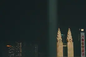 “翻遍整个通讯录，也没有找到那个可以倾诉你的人…”#情感深处