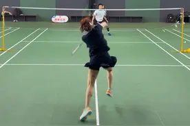 别定义我 我颠覆想象～#羽毛球 #单打 #实战视频封面