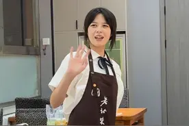 当你的闺蜜去打暑假工… #校园生活 #大学生的暑假生活belike @抖音短视频 @DOU+小助手视频封面