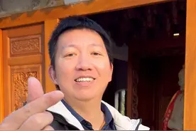 #上热门 去寺庙能对神像拍照吗？#知识创作人#旅行推荐官#民俗文化#正能量@DOU+小助手