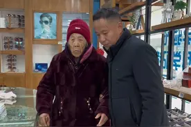 每一次外出都充斥着恐惧、焦虑和无助！每一次回家，最迫不及待的就是能第一眼能看她安然坐在家里，心里才会踏实！ #杜小华 #杜后琪 #亲爱的原型只剩杜小华未找到孩子 #一直在路上从未停止过 @妙妙丫丫 @寻儿小米奇 @YM Ackerman @Mickey_菜菜 @小米奇回家 @黑夜一束光🌻 @大辰小爱 @萌面怪兽 @2025米奇回家视频封面