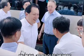 演员天花板唐国强老师地位有多高 从一次艺术展就能看出 #唐国强