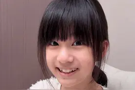 父女比赛两分钟画柯南 #画画#儿童画#柯南#阿诗的日常视频封面