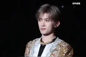 #易烊千玺上海站演唱会门票开售秒光 480的票咸鱼卖6800