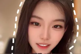 直播间的老6们问的都是什么奇葩问题 《重生之我和后妈和她的女儿之法律关系》#法律咨询 #法律科普 #内容过于真实视频封面