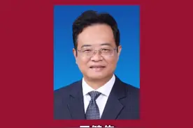 近日，中国疾病预防控制中心（中国预防医学科学院）召开干部大会。国家卫生健康委党组成员、副主任，国家疾控局党组书记、局长沈洪兵同志出席会议并讲话，国家疾控局党组成员、副局长卢江同志出席并主持会议。国家疾控局直属机关党委常务副书记、人事司司长杨志光同志宣布国家疾控局党组决定。根据决定，王健伟同志任中国疾病预防控制中心（中国预防医学科学院）主任（院长）、党委副书记。（澎湃新闻）视频封面