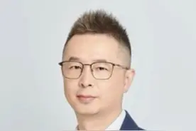 美国取消半导体设备进口豁免，对抗稀土管制 美国准备取消三星，SK海力士和台积半导体设备进口豁免，原因是对我们的稀土管制不满#财经 #知识分享 #金融#掘金计划2025
