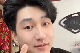 吴艳妮同款甘蓝大魔王，简直出乎我意料！ #奶茶 #书亦皱叶甘蓝 #书亦新品 #书亦烧仙草