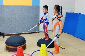 #动画片儿童视频3-6岁 #少儿体能训练 #奥特曼打怪兽视频封面