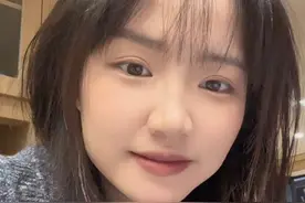那天遇到一个流浪者上门要钱，出于好奇为什么年纪轻轻会去流浪，又怎么可以做到这个样子的，就想和他聊聊，世界很大，什么人都有，这个行为不值得我们效仿，但是这个心态很佩服#社会百态#以自己喜欢的方式去生活 #大理