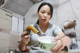 广西灵山特产灰水粽，好吃软糯Q弹Q弹的，吃一条想吃10条视频封面