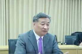 国务院任免国家工作人员：苗得雨任外交部副部长  （来源：人社部网站）