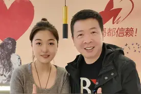 比格比萨#郑州国贸360巡店#偶遇粉丝#抖音美食创作人 #抖音美食推荐官#希腊酸奶#沙威玛#人气爆棚 #郑州美食视频封面