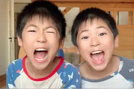 完蛋了，早上睡醒发现距离上课只剩3分钟了，我们上学要迟到了吗 #沙雕日常 #放寒假后的真实状态 #盘点那些牛逼的小孩 #仿佛看到了上学时的自己 #小学生日常视频封面