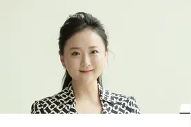 初恋也是痴恋，等她终身未娶。 彼此不到20岁时他们相恋，阴差阳错半生未见。一个丧夫几十年，一个孤单一辈子。他们能再续前缘吗？#情感 #人性 #恋爱#婚姻#家庭视频封面