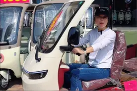 爱玛带篷三轮～来了来了，终于来喽#爱玛 #爱玛电动车 @抖音短视频视频封面