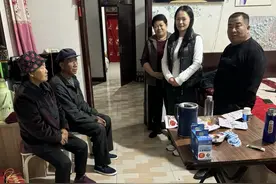 婆媳矛盾，儿媳搬回娘家一个月了，无奈爷奶去接，看能回去吗视频封面