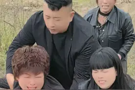 妈妈今天是十月一，你的孩子们回来看你了 #妈你在天堂过得好吗 #愿妈妈在天堂一切安好 #上坟祭祖 #现场实拍视频封面