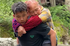 乐于助人互帮 互助是我们中国的传统美德  #农村原创视频 #农村真实故事 #正能量 #传递正能量 @DOU+小助手 @抖音短视频视频封面