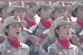 30秒直击九三盛大阅兵现场！徒步方队飒爽英姿 整齐划一