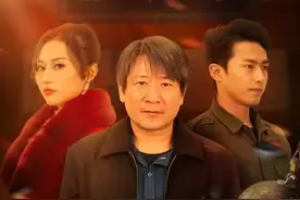 陈氏祠堂保卫战！宗族聚力护家园，强拆恶行终碰壁！ #勿忘本  #逆袭  #短国的夏天  #阳光微剧  今年是陈氏祠堂建成三百年的大日子，全球各地的陈氏子孙都赶回来祭祖，蒋丽丽作为大发地产集团的继承人不了解陈氏祠堂的背景，过来强拆想将项目的利润最大化，被作为守村人的陈孝忠百般劝阻，可蒋丽丽非但不听，还打断了陈孝忠的手，砸了陈氏牌匾，烧了陈家族谱，将矛盾激化到无法挽回的地步，然而，等待她的结果将让她欲哭无泪。