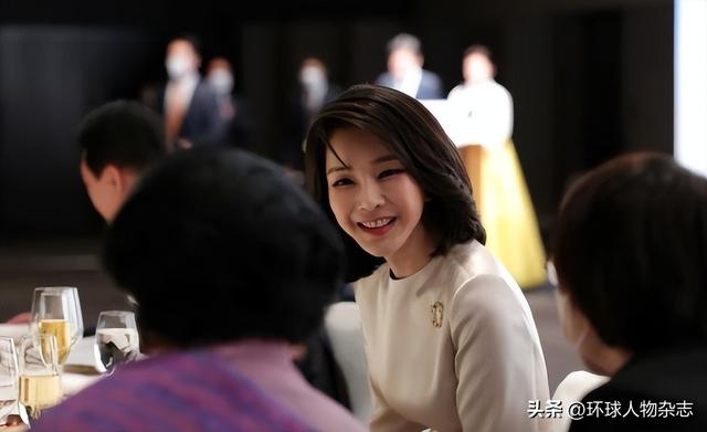 韩前第一夫人金建希命运转折背后