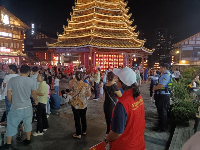 相思小镇“非遗新生八桂漫游计划活动”志愿服务活动