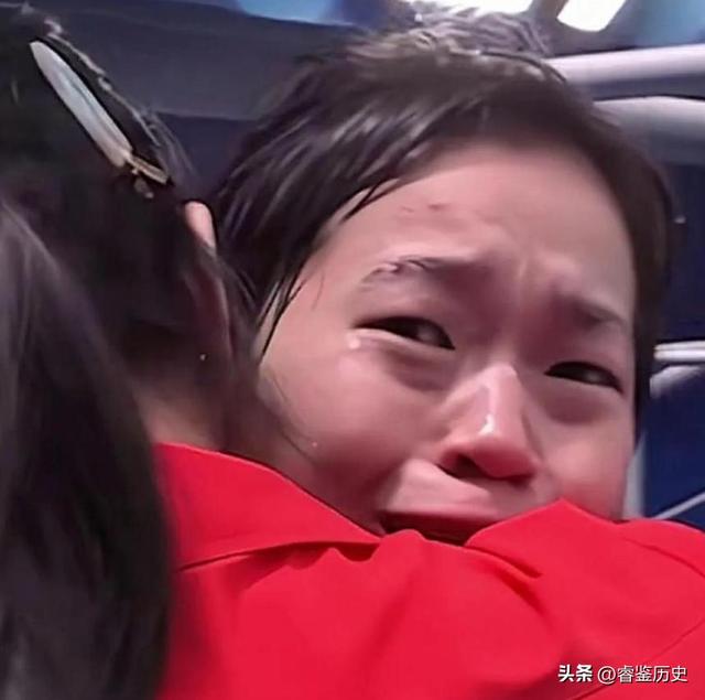 豪宅风波升级！专家建议拆除全红婵雕像，樊振东的话终于有人信了