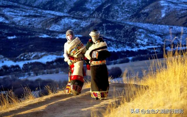 正月甘南,才是真正的信仰天堂,带你走进藏区的盛大节日--晒大佛