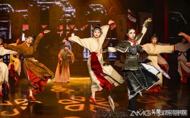 7月27日（周日）看直播！《洹溯·大邑商》室内升级版→