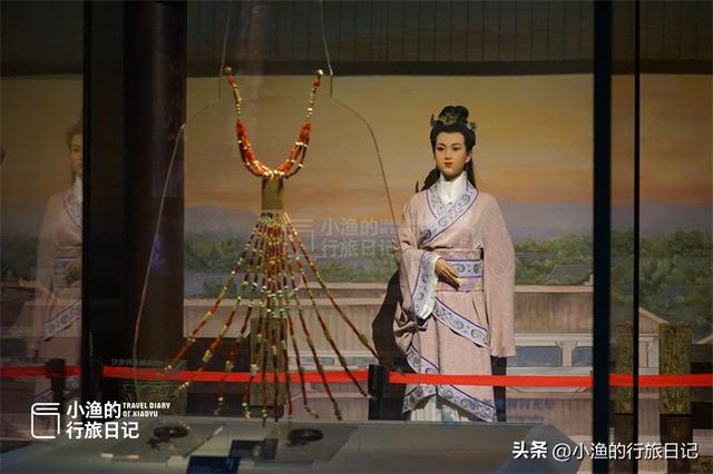 陕西这个村，挖出两周墓葬1300座！专门建了博物馆，件件都是珍品