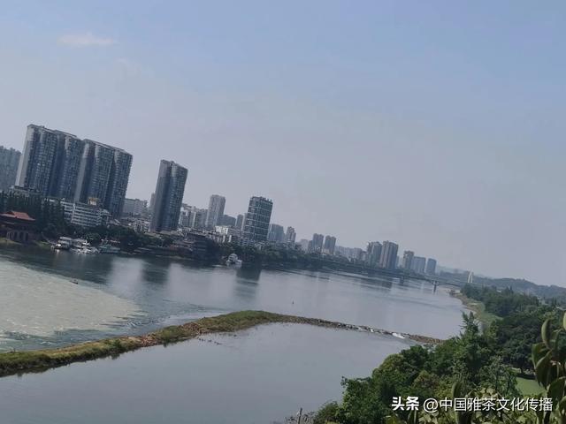 三江汇流处，嘉州大地的磅礴史诗