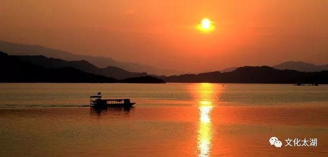 皖美夏日 | 不给你点“颜色”瞧瞧，你就不知道太湖夏天有多美！