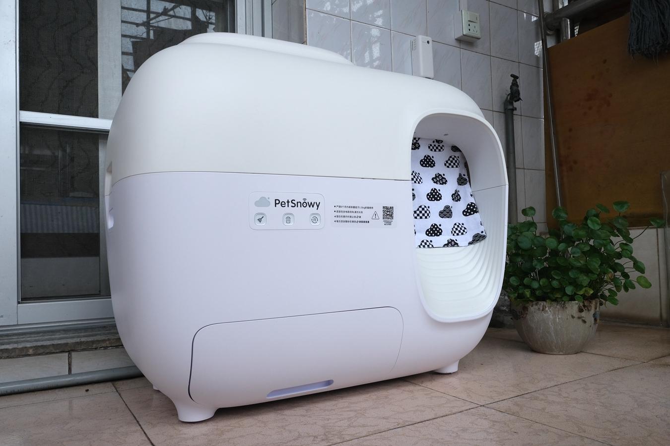 除臭防臭更到位,糯雪智能全自动猫砂盆,造福小主子