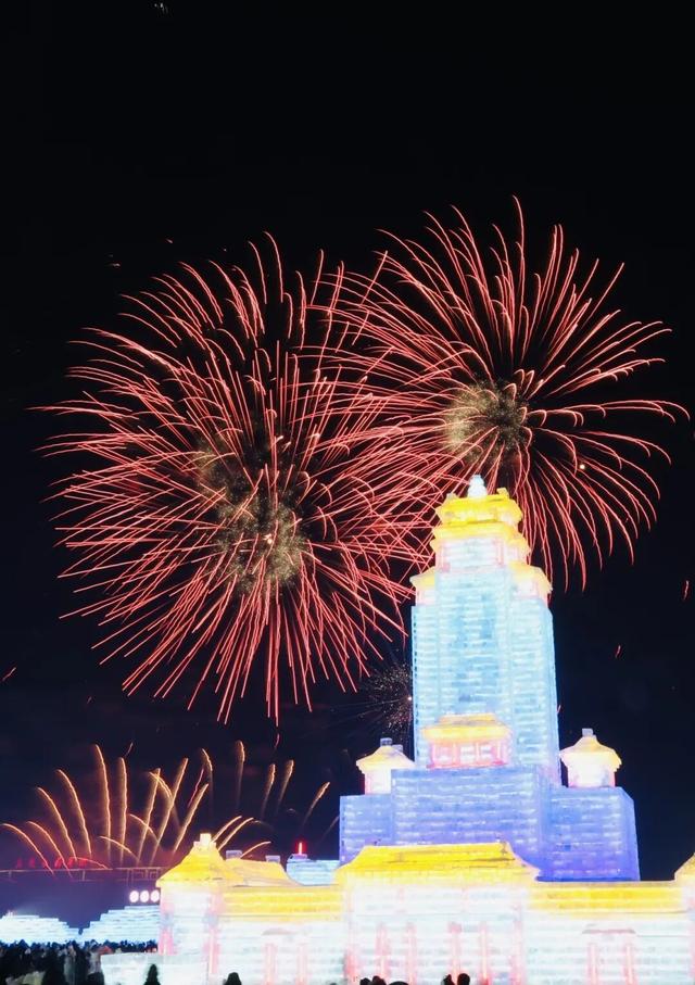 百万级烟花秀震撼上演！这一刻，长春美出天际！