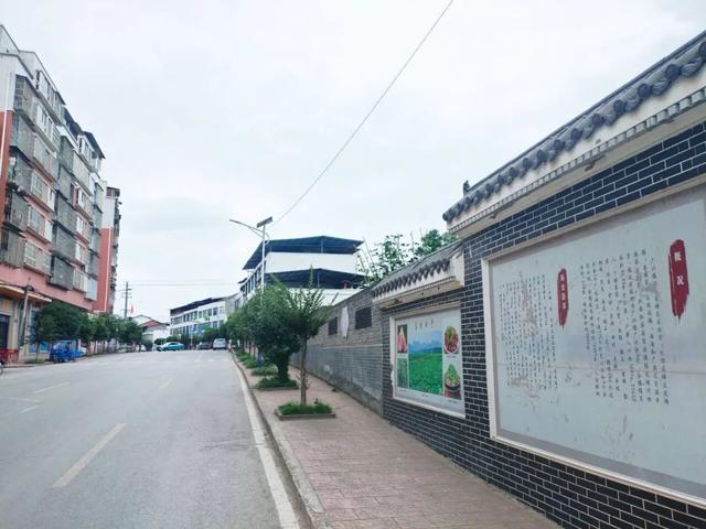 龙滩河上古桥跨，望溪广兴边界场