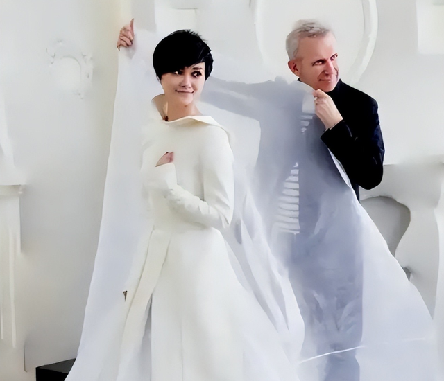 嫁法国老头真相大白5个月后，41岁李宇春近况曝出，一点也不意外