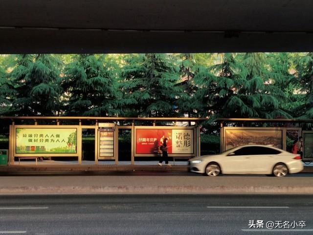 广西南宁公交车这三个操作真的是绝了，应该全国都推广