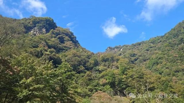 红河谷高山区：秋意浸染的人间仙境
