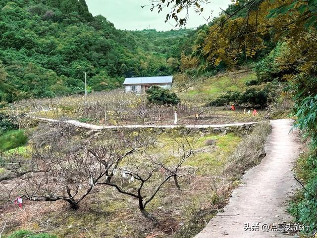 成都最近的6条爬山路线，超长的山脊线视野壮阔，都不要门票！