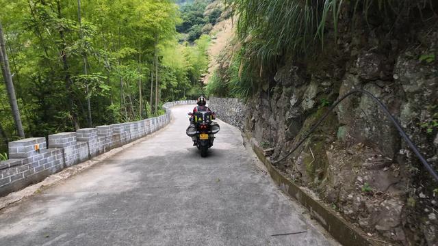 皖浙摩旅二人转——谷丰村篇