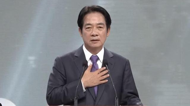 高市还没服软，美国又开第二枪，上亿军火将抵台	，解放军已进台海