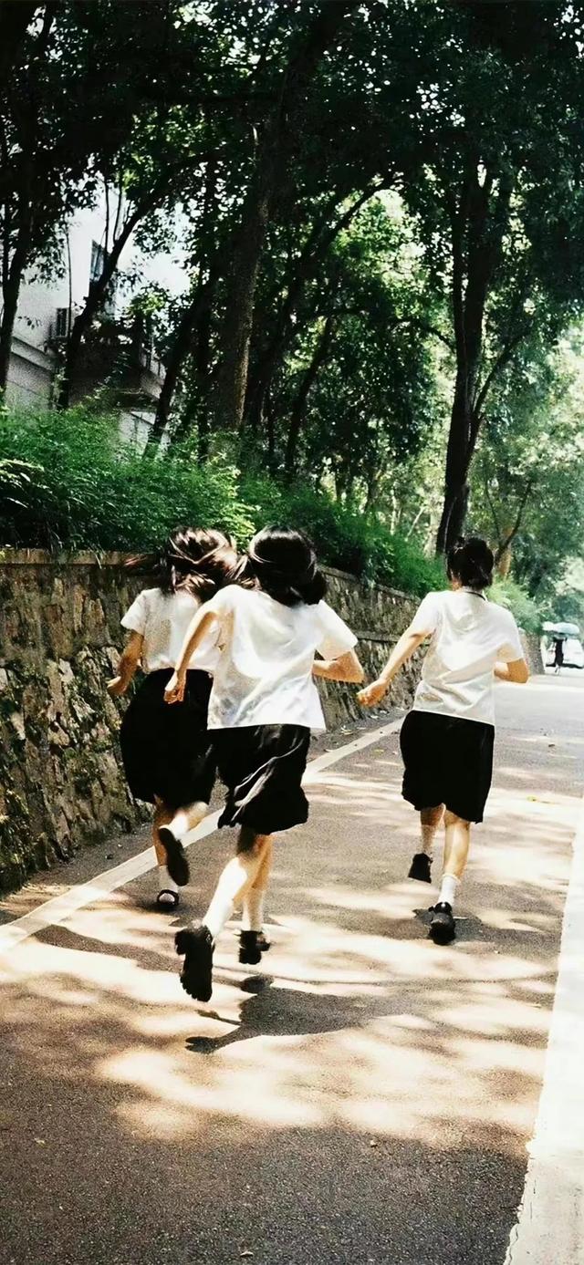 手机锁屏壁纸6.28