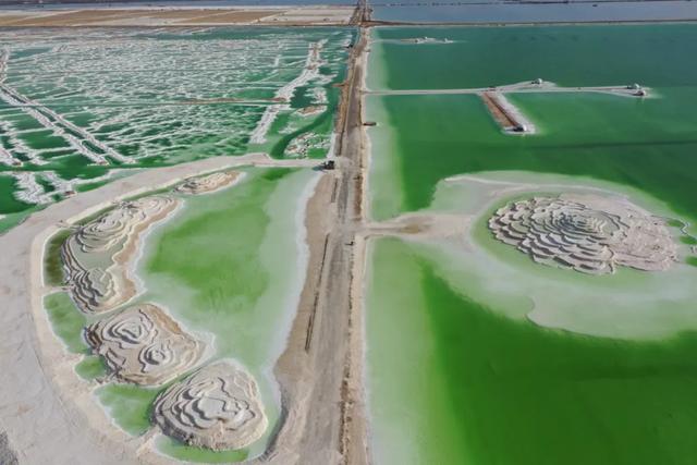 别再说“环青海湖三天转完，“慢下来”才是玩青海的最高境界？